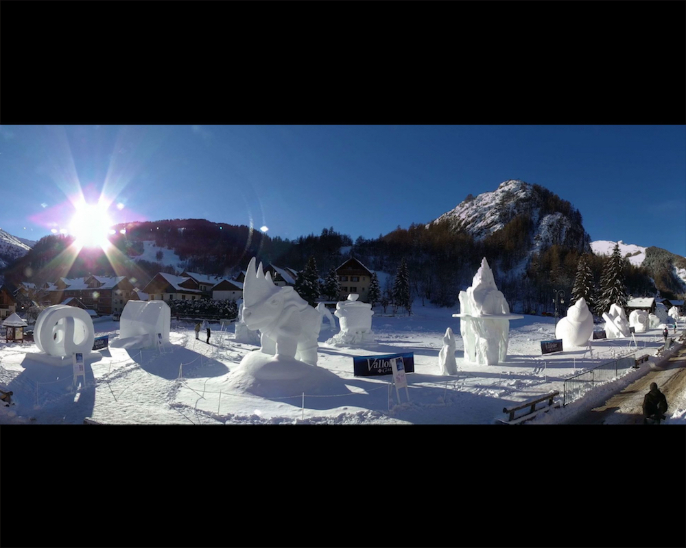 05 Trinoceros sculpture neige Desca