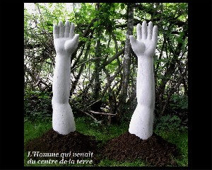 thumb 19 Homme centre de la terre sculpture philosophique Desca jpg